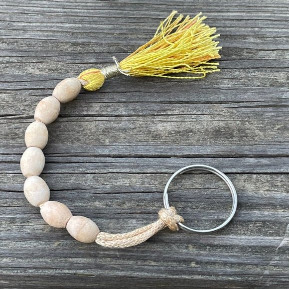 Key chain Real Wood Beads Keys Holder Keyrings Handmade Key chains - Picture 7 of 8